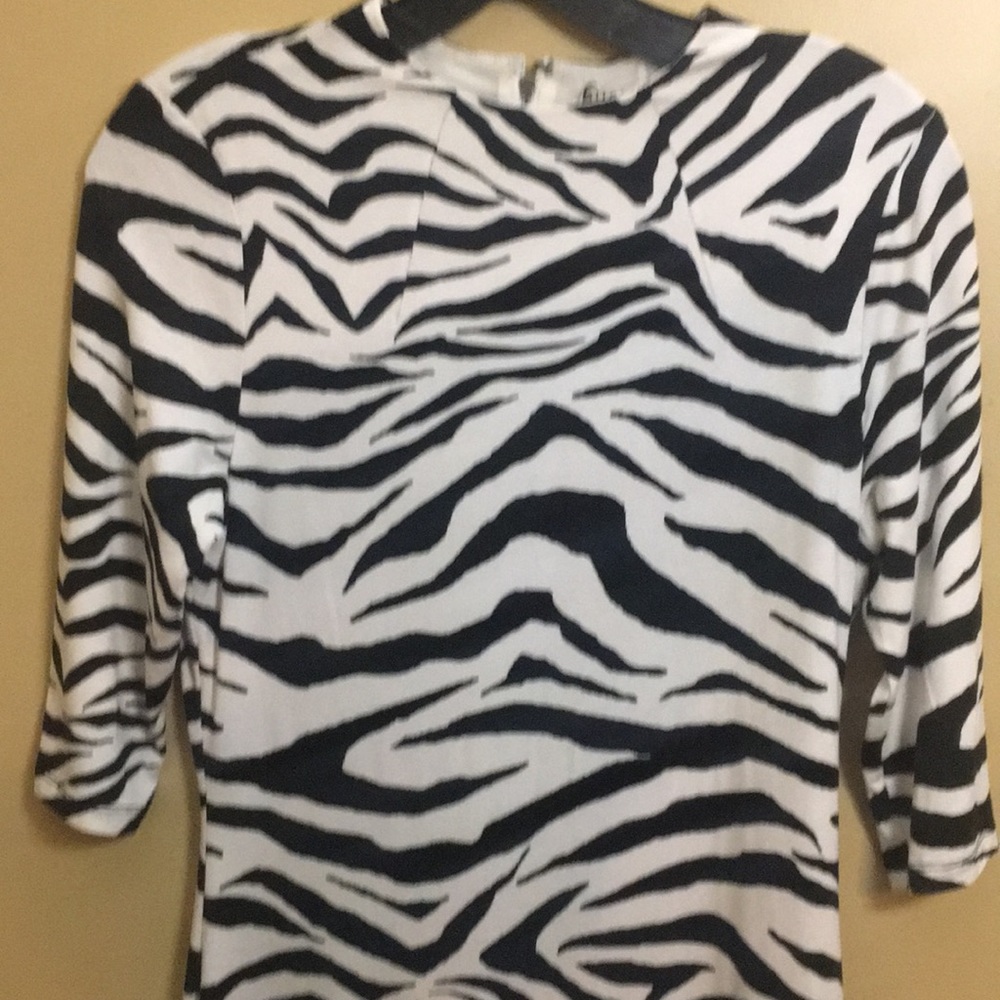 Alice & Olivia Fitted Mock Neck Dress Tiger